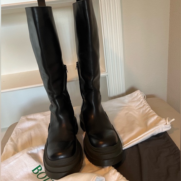 BOTTEGA VENETA Tire High Top Boots 41 /US 10 Womens - Picture 3 of 10